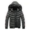 Män 2020 Vinter Hooded Fur Collar Parka Mode Märke Mäns Varm Tjockad Vindskyddad Hatt Parkas Jacka Ny Casual Hoodied Outwear