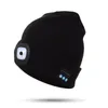 Beanie / Skull Caps LEDのヘッドライトのライト付きキャップ充電式ワイヤレス冬の暖かいニットSMR88を持つBluetooth Befie Hat