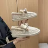 Zapatos de algodón para mujer Outwear 2022 Invierno Nueva Moda All-Match Plus Velvet Cálido Causal Zapatos planos