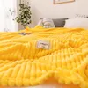 Bonenjoy Coperte estive gialle sul letto Coperta in pile di corallo per divano Queen King Single Size couverture de lit Soft Plaids 201130