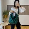 Томаты простые кожаные женщины полумесяц сумки большая емкость Hobo Shopper сумка качества мягкий PU Crossbody повседневная корейский женский