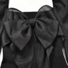 2021 Vår långärmad fyrkantig hals svart ren färg stickad bowknot paneled kort klänning kvinnor mode klänningar j23161007