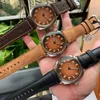 Montres-bracelets Montre étanche pour hommes Lumineux Mouvement mécanique à remontage automatique Bracelet en cuir Boîtier en acier inoxydable Cadran Verre Miroir Surf