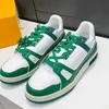 2022 Mężczyzna Casual Płaski Trener Sneaker Luksusowy Projektant Oddychający Biały Tenis Sport But Work Up Multi Colored For Autumn Winter MkJJ0001