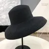 Cappello di paglia di Audrey Hepburn strumento di modellazione affondato cappello a tesa larga a forma di campana vintage alta finta bilità atmosfera da spiaggia turistica1276x