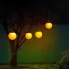 Zonne-aangedreven lamp Waterdichte LED Hangende Ball Light Flicking Flameless Solar Lantern For Garden Outdoor