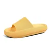 Promozione interna EVA Pantofole fresche e Mens stesso stile primavera estate di alta qualità Soft Light Shoes Y201026