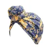 Cappello turbante annodato con fiori 3D per donna India Cap Copricapo Beanie Bonnet Head Wrap Accessori per capelli 2021 Inverno New Fashion Warm