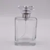 Flacon de pulvérisation de parfum rechargeable portable 50 ml de parfum vides flacons noir clair avec pulvérisateur de pulvérisateur Atomiseur de brouillard RRD3044