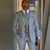 Jasno -szara menu garnitury na wesele 2020 Guroomsmen Suits Regular Fit 3 sztuki Spodnie z kurtką smoking