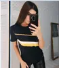 S-3XL T Shirt أفضل جودة نسائية TIRT SALE SALE SENECTER TEES Summer Tops Short Sleeve Ladies Club T Derts Black Blouse Tops Women