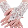 Lace Bridal Gloves Fingerless Ribbon Beads Short Wedding Gloves Rhinestone Party Opera Dance Accessories234s