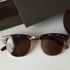 Nuovi occhiali da sole da uomo 248 di alta qualità occhiali da sole da donna occhiali da sole temperamento stile moda protegge gli occhi con scatola
