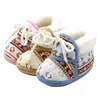 لطيف أحذية الطفل الربيع الدافئة لينة الطفل الرجعية أحذية الطباعة القطن مبطن الرضع بنين بنات أحذية ناعمة 6-12M1