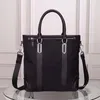 Projektantki Kolejne luksusowe torbę komunikatorów dla mężczyzn biznes duży pojemność TOTE MAN Torebki komputerowe torebki Wodoodporne płótno lapt210b