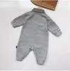 Mignon bébé garçons Gentleman barboteuses coton nouveau-né à manches longues combinaisons à carreaux printemps automne enfants infantile col rabattu barboteuse enfant en bas âge Onesies 0-24 mois