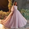 Nuovo Puffy Tulle Baby Girl Party Dress Bambini Strati Abiti da ragazza di fiori Abito da principessa Hi-Low Abiti da prima comunione carini Natale