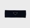 Designer elástico bandana para mulheres e homens qualidade marca carta preto triângulo faixas de cabelo lenço de cabeça para crianças headwraps 200w