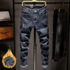 Mens Winter Thicken Fleece Jeans Stretch Slim Fit Dark Blue Denim Warm Jeans For Men Soft Designer Brand Long Pants Jean