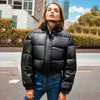 Parkas cortas gruesas de invierno para mujer, abrigos cálidos de cuero PU a la moda, chaqueta acolchada de algodón negro para mujer, ropa elegante con cremallera