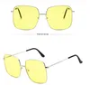 2022 نظارة شمسية نساء نظارات سيدة الفاخرة الرجعية المعدنية الشمس نظارات عتيقة Oculos de sol feminino UV400