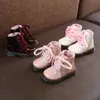 新しい靴ホワイトPUの女の子のファッション子供のマーティン子供短い防水幼児ブーツLJ200911