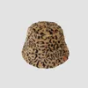 Fête faveur peluche pêcheur chapeau hiver mode chaude femme femmes de concepteur chapeaux léopard zèbre print de style xd24279