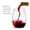 verre de vin rouge en plastique