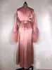 女性のバスローブの毛皮全体のピンクのナイトガウンパジャマスプラウーランジェリー女性の行事ガウンハウスコートナイトウェアショール