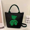 Shoppingkassar Casual Cartoon Bear Mönster Kanfas Stor kapacitet Söt handväska Axel Crossbody Shopper Tote Boka Sac A Main 220309