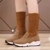 Chaussettes à tricoter Mode Sneakers Bottines Stretch Bottines Femme Soft Snow-sur-dessus Sneige Chaussures Femmes Fourrure Plateforme épais Botas Y200915