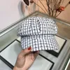 Venta caliente-diseñador de lujo para mujer Sombrero 2019 nuevo sombrero de ala pequeña Sombrero octágono a cuadros moda deportiva casual otoño e invierno moda de ala pequeña