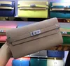 Designer- Brand Long Walls Card Holders Purse Passport P￥sar med Lock Fashion Cowhide ￤kta l￤derpl￥nbok 24 f￤rger f￶r Lady 2049