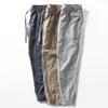 granatowe bawełniane spodnie