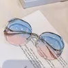 occhiali d'acqua blu