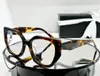 Armação de óculos femininos lentes claras óculos de sol masculino 18WF estilo moderno de alta qualidade protege os olhos UV400 com estojo
