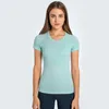 L-2067 Maglietta sportiva da donna manica corta da yoga girocollo slim fit Maglietta da corsa ad asciugatura rapida T-shirt traspirante da donna Abbigliamento fitness all'aperto