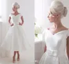 Sommarstrand Tea Längd Bröllopsklänning 2022 V-Neck A-Line Bride Gowns Vestido de Noiva Curto Robe de Mariage