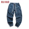 Ruihuo Jesień Sztoduroy Harem Spodnie Mężczyźni Joggers Męskie Spodnie Koreańskie Streetwear Męskie Dorywcze Spodnie Hip Hop Dressuit M-5XL 20116