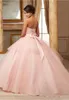 Abiti stile Quinceanera rosa Abito da ballo Sweetheart Applicazioni in pizzo Perline Abiti da festa dolce 16 Abiti da 15 anos