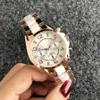 Mode Marke Armbanduhr für Frauen Mädchen 3 Wählscheiben Kristall Stil Stahl Metal Band Quarzuhr M61