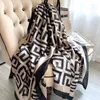 Écharpes 20221 Designer Shek Scarf Business Femmes enveloppe rétro Châle hivernale Bufanda de los Hombres7585672