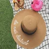 Verano para mujer de ala ancha no diaturb Sun Hat Bordado Straw Cap Floppy plegable Roll up Cap Beach Sun Hat Y200103