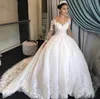 Vraie Photo De Luxe Robe De Bal En Dentelle Robes De Mariée Princesse Manches Longues Vintage Scoop Appliques Chapelle Train Designer Robes De Mariée P15