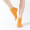 Kvinnor Mode Strumpor Anti Skid Floor Anklet Socks Inomhus Sport Peep Toe Yoga Stocking Multi Color 4 7ch O2