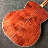 Guitarra acústica personalizada de madera totalmente maciza, estilo Jumbo de 43 pulgadas, cuello de arce flameado, encuadernación lateral trasera de Cocobolo sólido