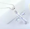 Słodki śliczny krzyż wisiorek luksusowa biżuteria 925 Stelring srebrna księżniczka Cut biały topaz CZ diamentowe kamienie szlachetne kobiety ślub naszyjnik na obojczyk