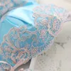 Broderie exquise japonaise sur le soutien-gorge ensemble sexy imitation soie brillant V profond poly sur la vente de sous-vêtements féminins LJ201031