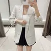 Aachoae Women Office Wear Blazer Coat 2020 Gekleed Kraag Casual Pockets Pak Blazers Solid Ploofed Mouw Chique Uitloper Tops LJ200911