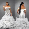 Luxury Mermaid Wedding Dresses Sexy Off Shoulder Lace Appliques Tiers Bridal Gowns Custom Made Backless Sweep Train Wedding Dress